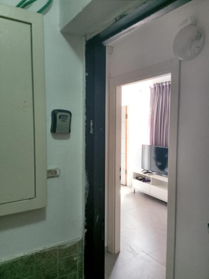 Ofir, Small Unit, 123eilat