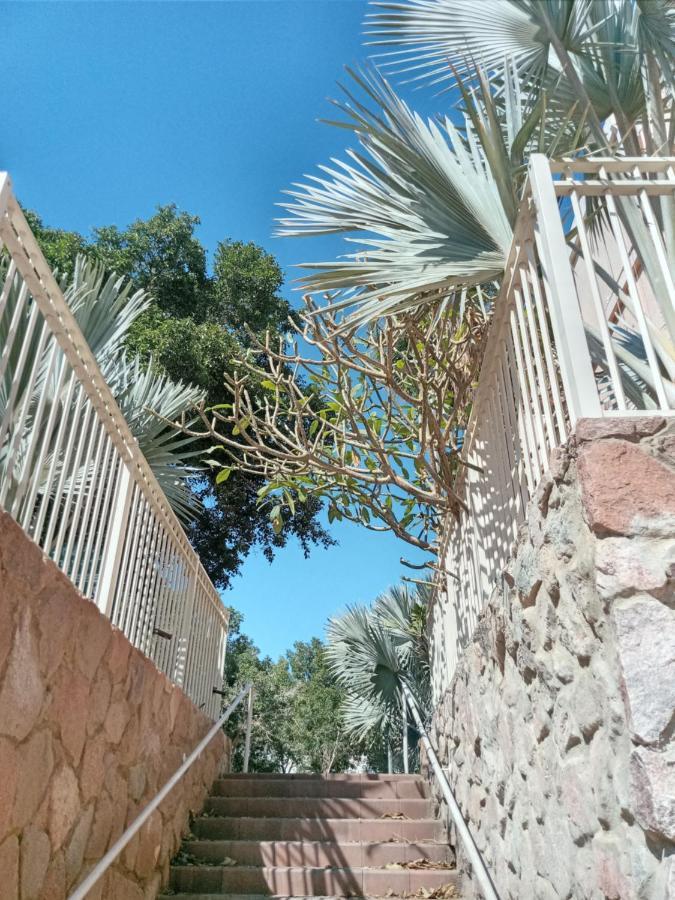 Ofir, Small Unit, 123eilat * Eilat